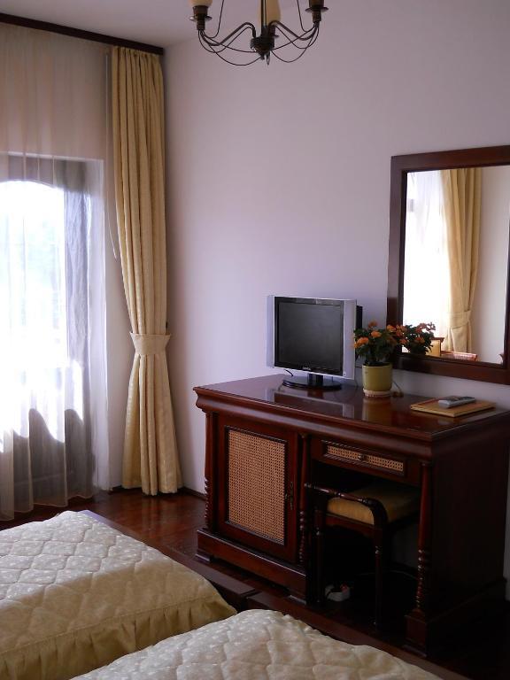 Casa Domneasca Hotel Curtea De Arges Room photo