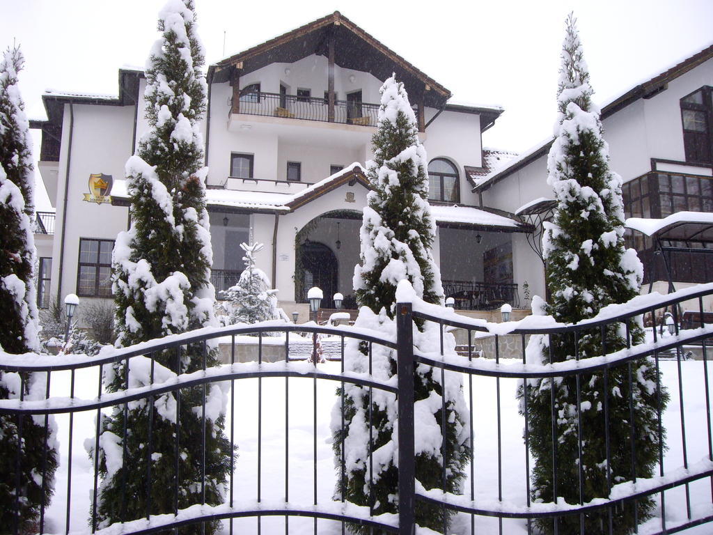 Casa Domneasca Hotel Curtea De Arges Exterior photo